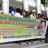 wtf-di-padang-forum-masyarakat-minangkabau-demo-tolak-ahok-jadi-gubernur