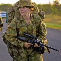 wiu-woman-in-unifporm