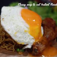 makan-indomie-dengan-cara-unik-dan-gratis-tgl-25-oktober-2014