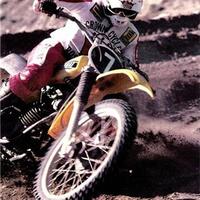 nii-gan-pembalap-wanita-pembalap-motocross-yang-ada-didunia