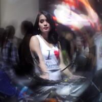 indahnya-spg-di-pameran-indocomtech-dan-indomotorcycle-agak-bb
