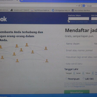 facebook-versi-skrg-indonesia-banget-ngakak