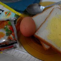 sandwich-indomie-murah-mudah-cepat-berkelas