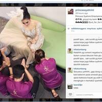 pamer-foto-disembah-syahrini-disebut-netizen-nyi-roro-kidul-syahrini-ngegokil