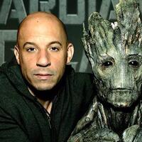 aktor2-terkenal-yang-mukanya-gak-keliatan-sepanjang-film