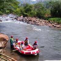 penyuka-rafting-kumpul-sini