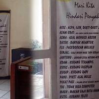 poster-kreatif-ini-bikin-ngakak-peringatkan-pns-agar-tak-malas