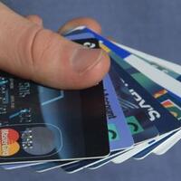8-hal-yang-harus-diperhatikan-saat-memilih-kartu-kredit