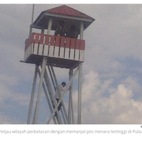 jokowi-panjat-pos-menara-tertinggi-di-pulau-sebatik