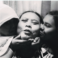 kaskus-kiss-your-mom-photo-competition