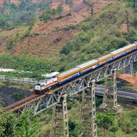 lounge-formil--gombalhok-si-thrombophob-kembali-siapa-lagi-mau-turun-gunung---part-9