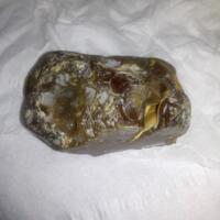 misteri-combong--kayu-batu-besi-yang-berlobang