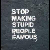 akun-manispolos-kaitkan-hilangnya-airasia-dengan-jokowi