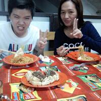 penampakan-indomie-abang-ade-pedes-mampus-liputan-video