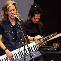 isap-ganja-sambil-main-gitar-fariz-rm-ditangkap-polisi