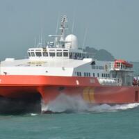 pamer-kendaraan-dan-alat-canggih-pencari-air-asia