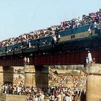 pengguna-angkutan-umum-dki-paling-rendah-kalah-sama-mumbai