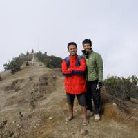 ngesot-gunung--kegiatan-alam-bebas-regsolo-sing-seneng-mbolang-ayo-guyub-mrene