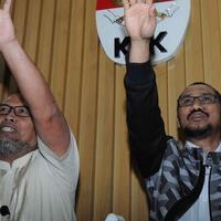 kpk-menggila-samad-pastikan-komjen-budi-masuk-bui-di-akhir-penyidikan
