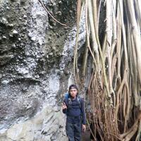 rappeling-di-situs-gunung-munara