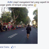 fyi--car-free-day-mister-burger-bagi-bagi-pizza-gratis