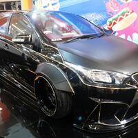 modifikasi-modifikasi-keren-toyota-yaris-show-off-2015