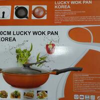 wok-pan-marble-yg-anti-lengket-dan-anti-gores