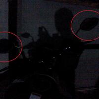 ask-gan-emang-bener-kalo-ngga-pake-spion-bawaan-motornya-bisa-kena-tilang