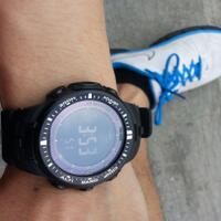 tunjangan-hari-ini--tunjukkan-jam-tangan-agan--biar-happy