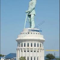 monumen-jayandaru-dianggap-berhala-ormas-islam-tuntut-pembongkaran