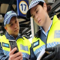 galaxy-note-4-adalah-perangkat-yang-digunakan-polisi-australia-untuk-bertugas
