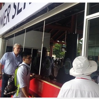biar-eksis-masih-jual-tiket-di-bandara-lion-air-disemprot-ap