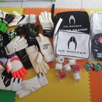 glovers-gloves-lovers---from-gloves-to-brothers-----part-1