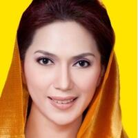 bendahara-cantik-partai-golkar-imbau-ade-komarudin-cs-legowo