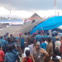 tenda-acara-3-menteri--panglima-tni-di-labuan-ambruk-gan