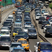 ada-kaa-kawasan-senayan-macet-broh