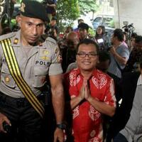 nah-loh-setelah-paspor-online-denny-dibidik-enam-kasus-lain