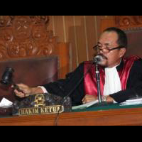 hakim-sarpin-diperiksa-bareskrim-sebagai-pelapor