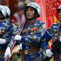parade-vietnam-marks-40-years-since-fall-of-saigon