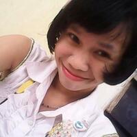 gadis-cantik-membuat-foto-foto-buruk-dirinya--pic