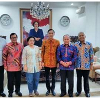 kongres-iv-pd-dibuka-malam-ini-akankah-jokowi-dan-mega-datang