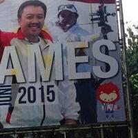 ngakakkantor-menpora-dilempari-telur-busuk-oleh-demo-banter