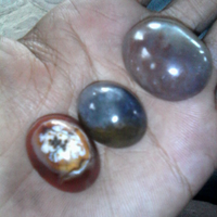 etalase-gemstone-tunjukkan-kan-koleksi-mu