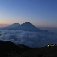 catper-planetarium-dan-sunrise-mt-prau-2565-mdpl-preview