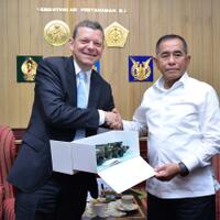 nexter-berharap-menhan-saksikan-langsung-serah-terima-caesar-sph