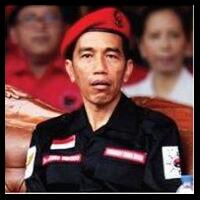 baca-ada-pesan-singkat-dari-la-nyalla-matalitti