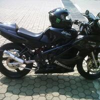 share-infofoto-foto-kawasaki-ninja-150-versi-2