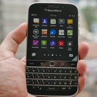 review-blackberry-classic-pesona-keyboard-fisik-bagi-pecinta-chatting