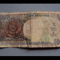 sosok-gadis-di-dalam-uang-5000