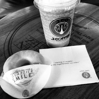 nongkrong-bareng-kamera-henpon